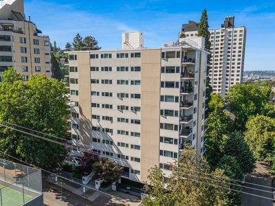 2211 SW Park Pl Unit 202, Portland, OR, 97205