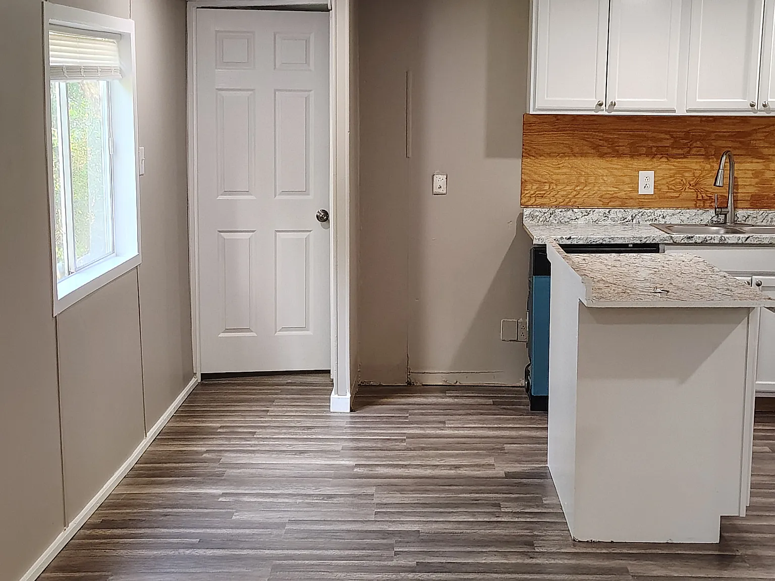 25007 Billie Lee Dr — Photo 3