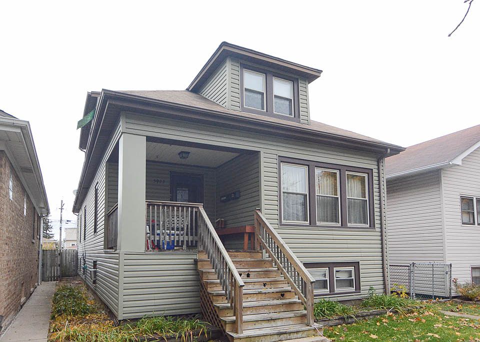 1st image of 5922 W Leland Ave #2