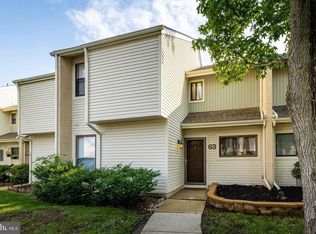 63 Viburnum Ln, Mount Laurel, NJ 08054