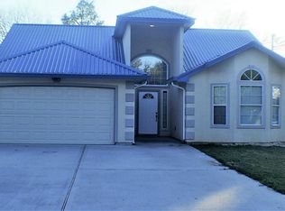 3622 E Mable St, Bacliff, TX 77518