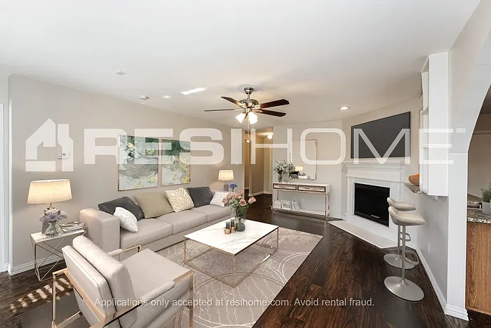 2968 Saint Bernard Dr — Photo 4