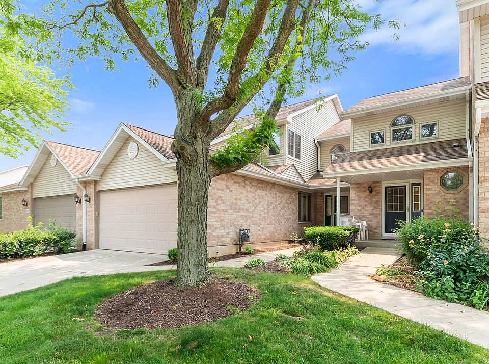 120 Grove Ct #56, Lemont, IL 60439 | Zillow