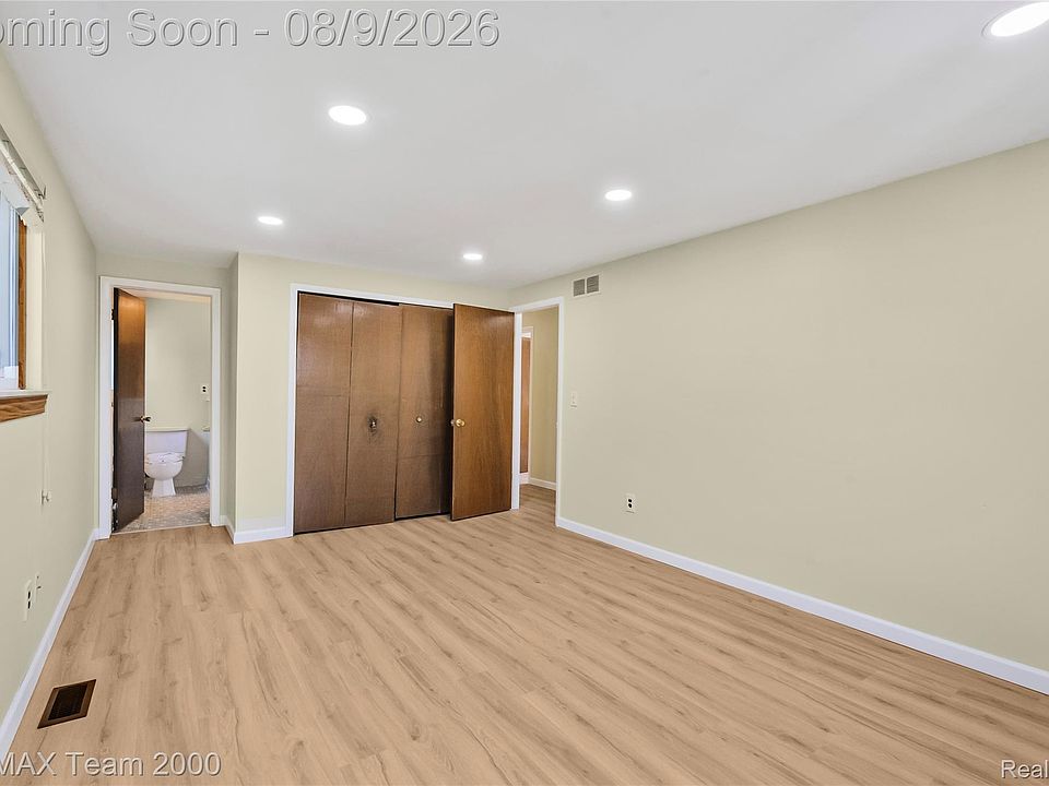 2053 Brookfield St, photo 25