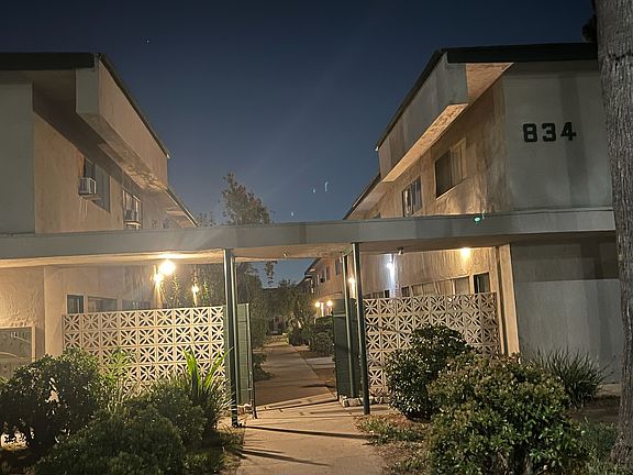 2nd image of 834 W Duarte Rd #3ae8c61a7