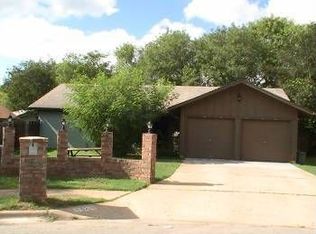 5202 Village Trl, Austin, TX 78744