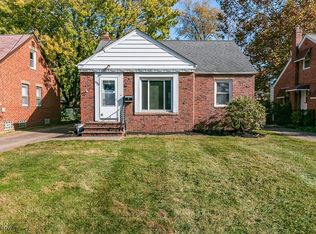 335 E 257th St, Euclid, OH
