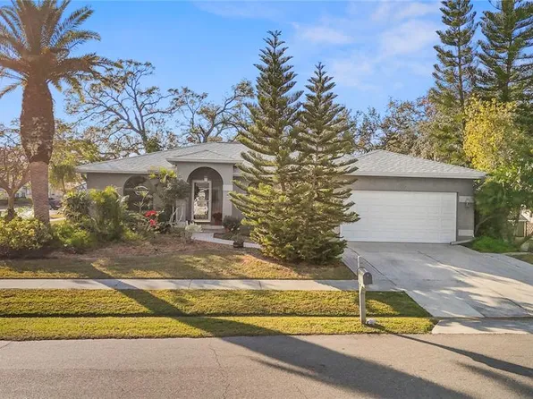 2202 Gold Oak Ln, Sarasota, FL 34232