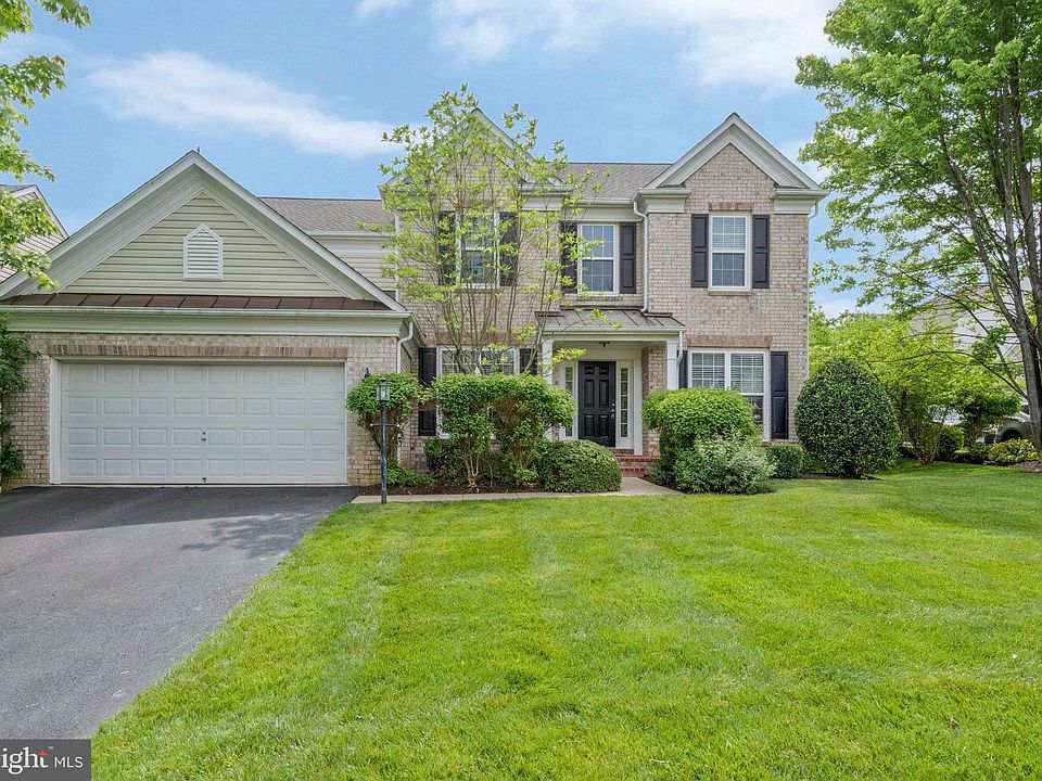 1st image of 8191 Paper Birch Dr