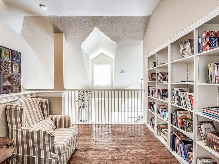 4116 Oberlin Way — Photo 9