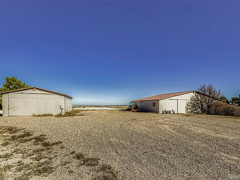 1764 Mesa Ridge Ln — Photo 29
