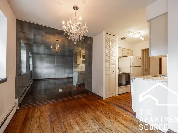 420 W Aldine Ave APT 402, Chicago, IL 60657