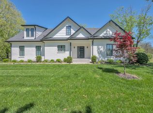 134 Carriage Dr, Nashville, TN 37221