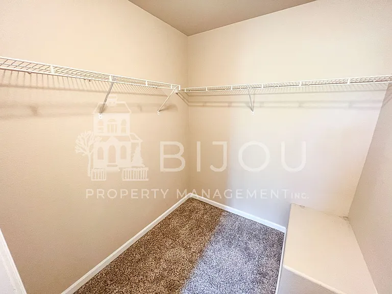 4247 Rosalie St — Photo 6