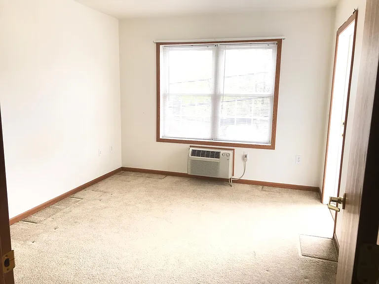 101 Spring St #2C — Photo 8