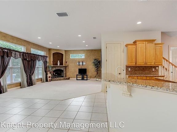 5th image of 1577 Kennesaw Dr