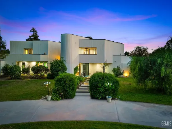 5501 Georgia Dr, Bakersfield, CA 93308