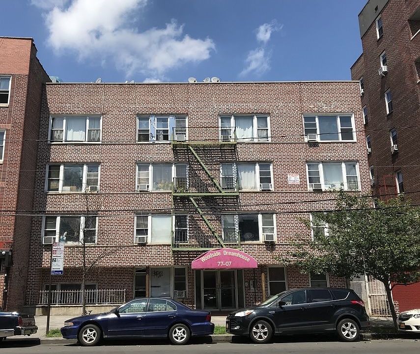 1st image of 7707 Woodside Ave