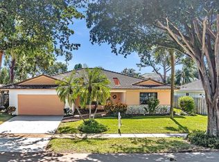 1400 SW 17th St, Boca Raton, FL 33486