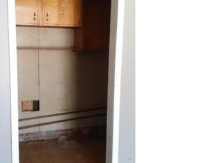 1108 Vass Rd, Spring Lake, NC 28390