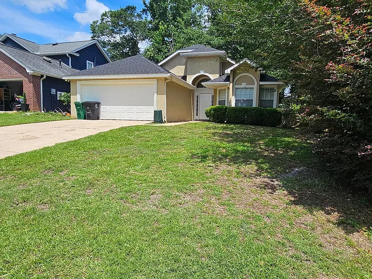 1775 Newman Ln — Photo 3