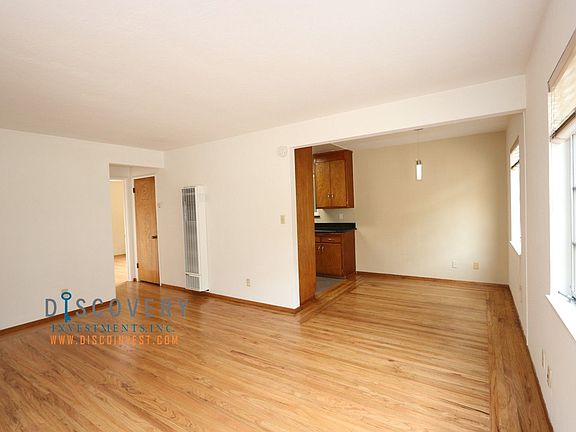 4th image of 151 Athol Ave #201