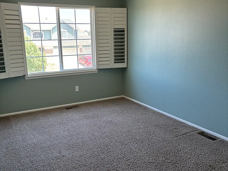 3725 Cottage Dr — Photo 37