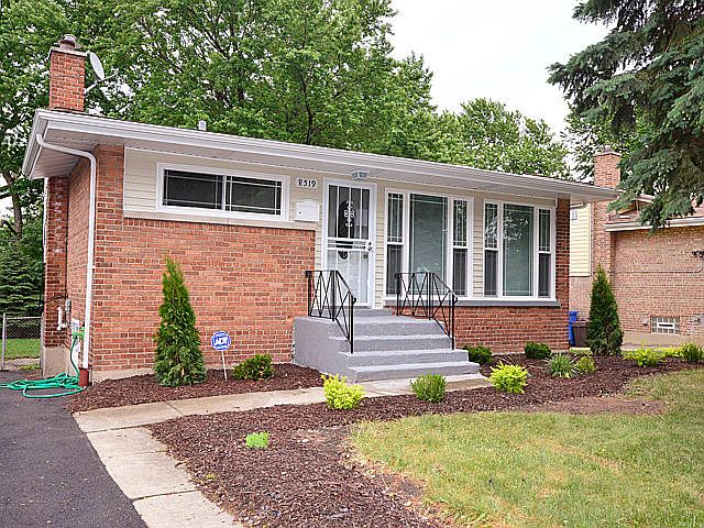 1st image of 8519 S Woodlawn Ave