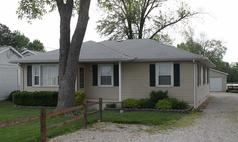 1st image of 5801 Lost Bend Ln