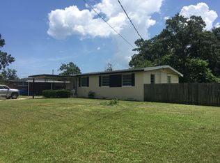 418 Claudia Dr, Jacksonville, FL 32218