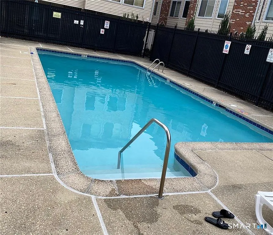 1 bed, 1.0 bath, 760 sqft, $2,600 — Photo 1