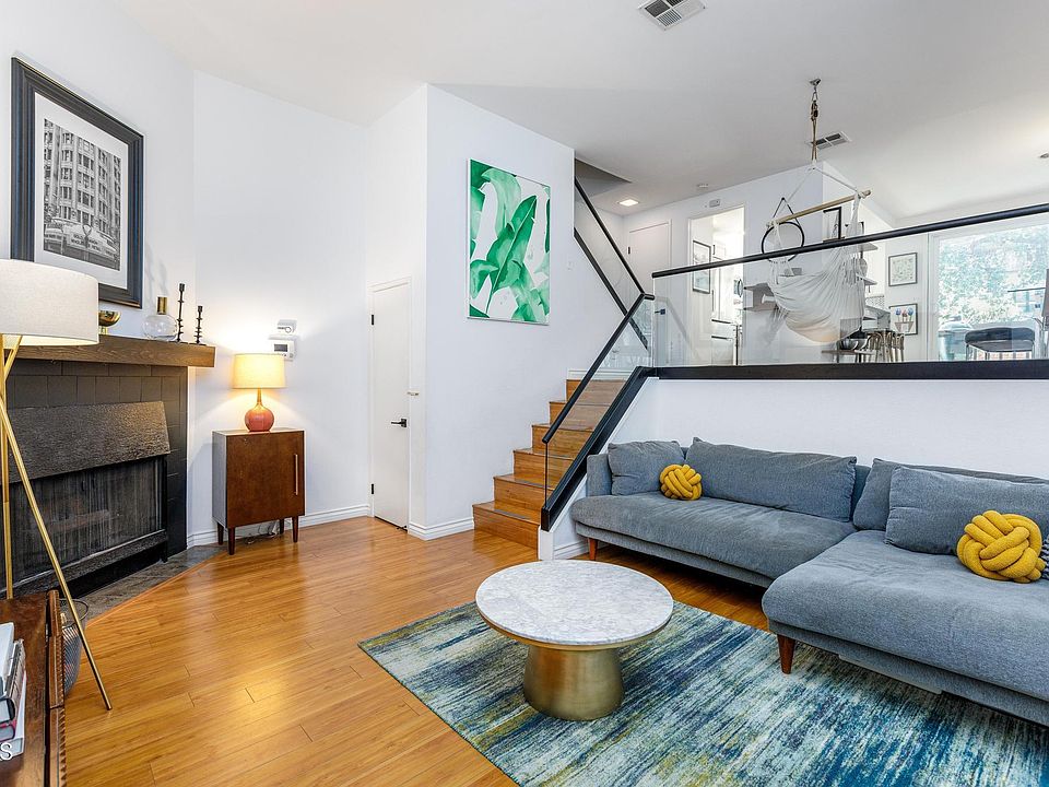 1st image of 1012 Arroyo Dr Unit 3