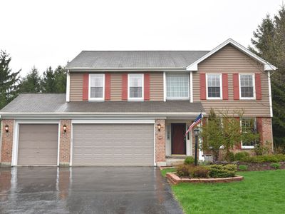 3565 S McIntosh Ln, New Berlin, WI, 53151