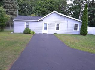 217 Westside Dr, Rochester, NY 14624