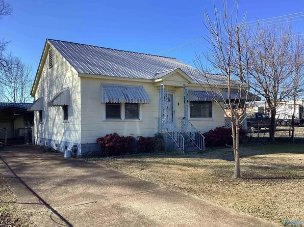 302 N North 25th St, Gadsden, AL 35904
