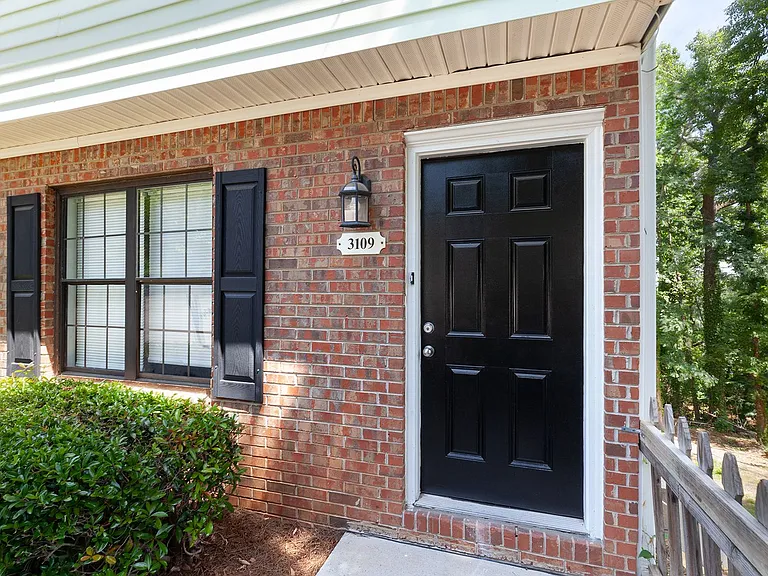 3109 Destin Cir — Photo 30