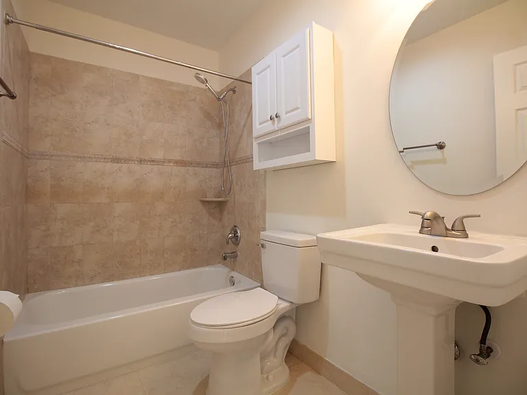 299 SW 7th St #209 — Photo 6