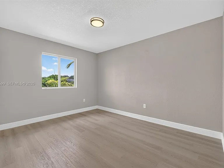 20903 SW 133rd Ave — Photo 10