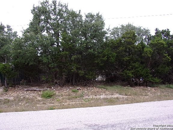 2nd image of 151 Circle Dr