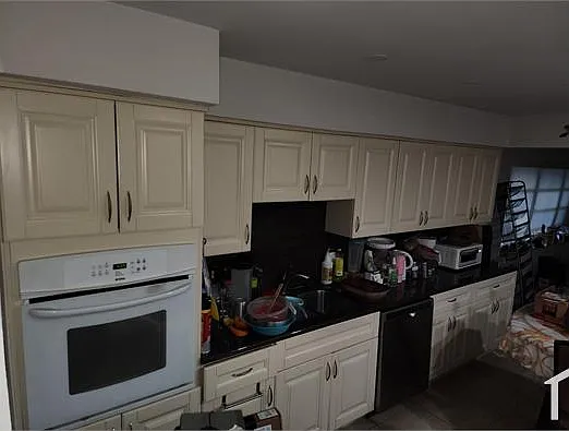 4 bed, 3000 sqft, $4,000 — Photo 4