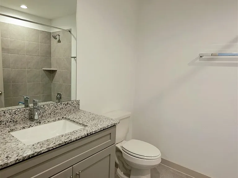 5034 Pine Haven Ln — Photo 13