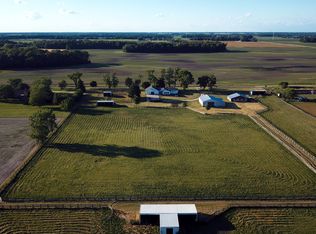 7320 W 3000n Rd, Kankakee, IL 60901