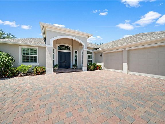 3rd image of 4145 Amelia Plantation Court