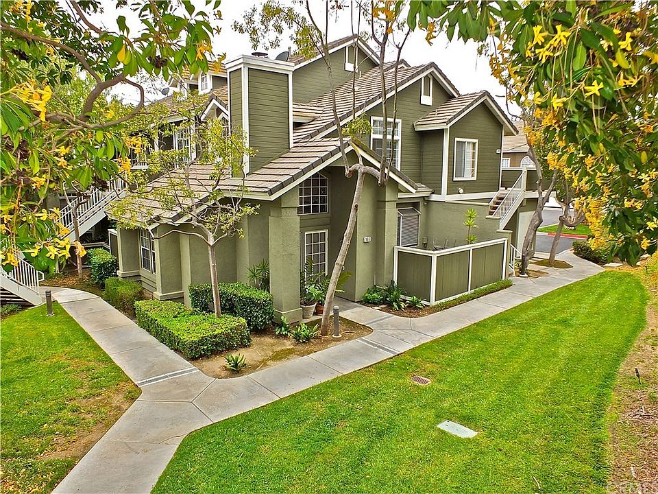 1st image of 13200 Gainsway Ct Unit 165