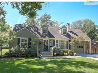 4305 W 71st Ter, Prairie Village, KS 66208