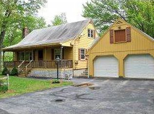 205 Rattlesnake Hill Rd, Auburn, NH 03032