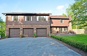 2nd image of 4 N Crossbow Ln