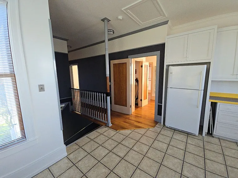 2754 Van Duzen St — Photo 16
