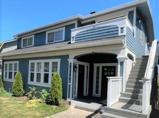 5240 20th Ave NE APT 4, Seattle, WA 98105