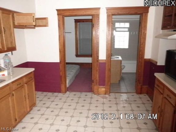 4th image of 3329-3331 Daisy Ave